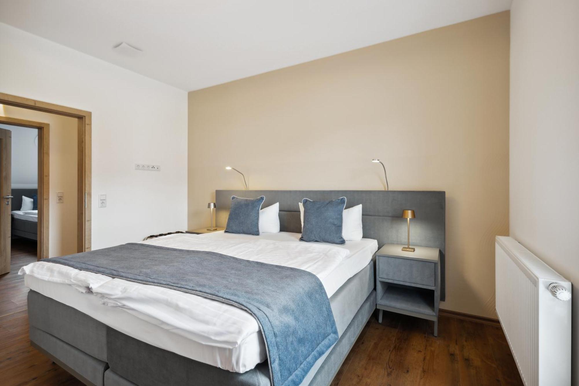 Apartmenthaus Schlag Naumburg  Esterno foto