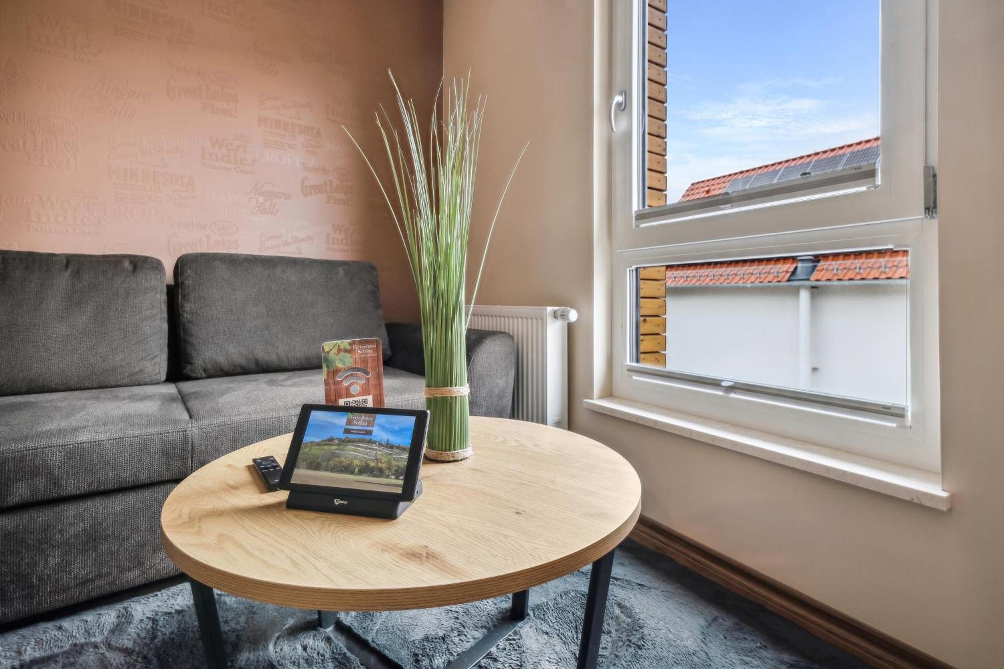 Apartmenthaus Schlag Naumburg  Esterno foto