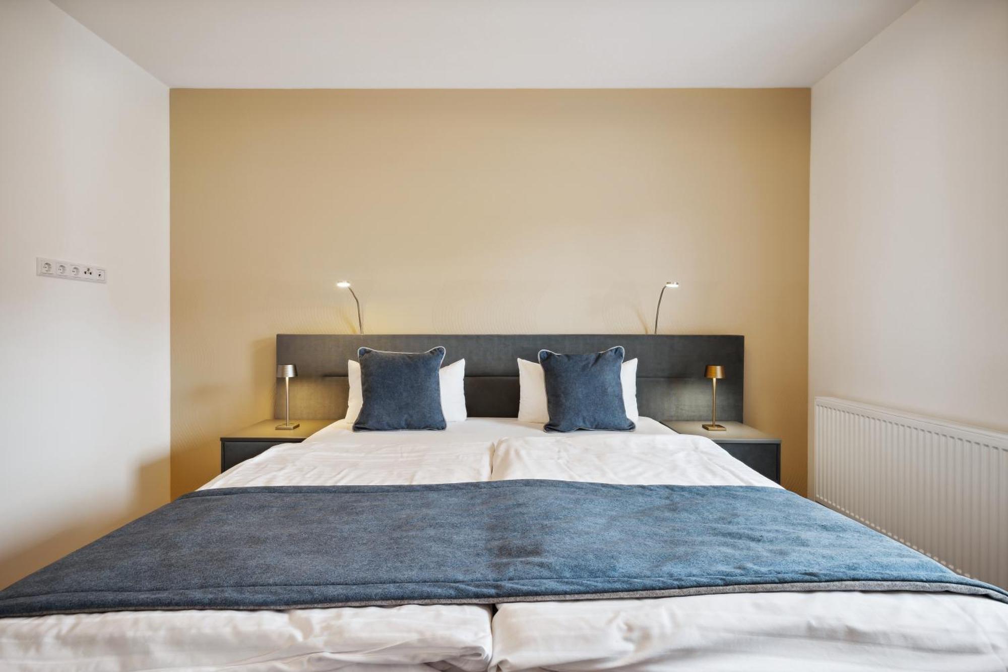 Apartmenthaus Schlag Naumburg  Esterno foto